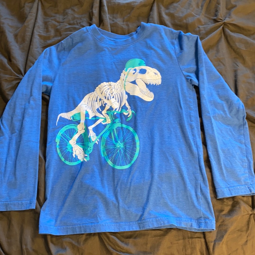 Cat&Jack sz M 8/10 blue long sleeve Tee